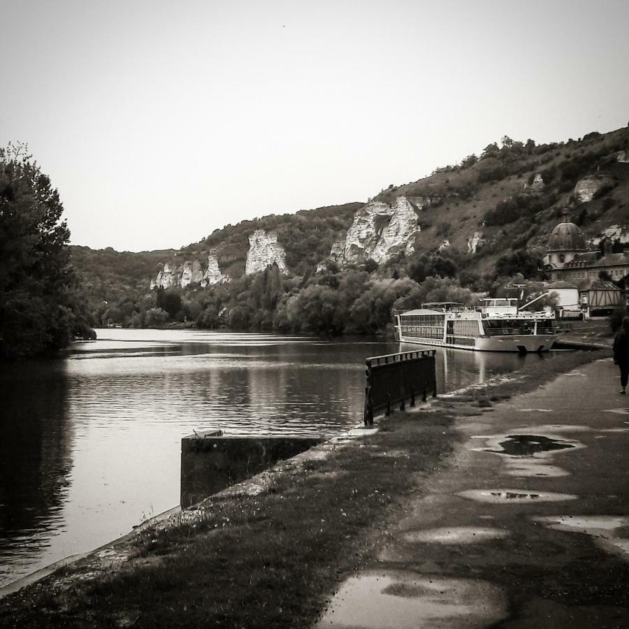 La Chaumiere Des Deux Amants Βίλα Vatteville Εξωτερικό φωτογραφία